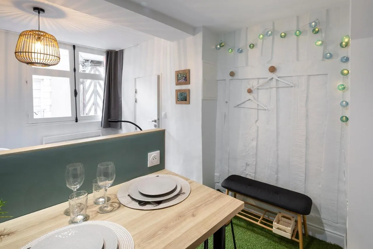 Ty Color'S Apartment Rennes 0*,  France
